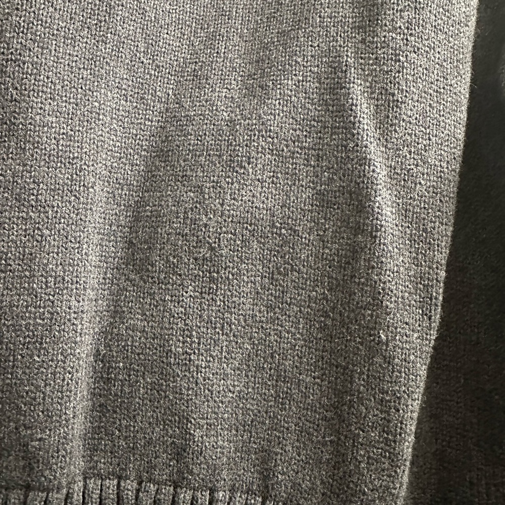 2 Quince Boyfriend Sweater Bundle - Picture 8 of 8